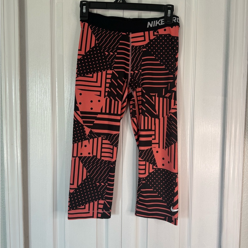 Nike Black and Pink Patterned Leggings